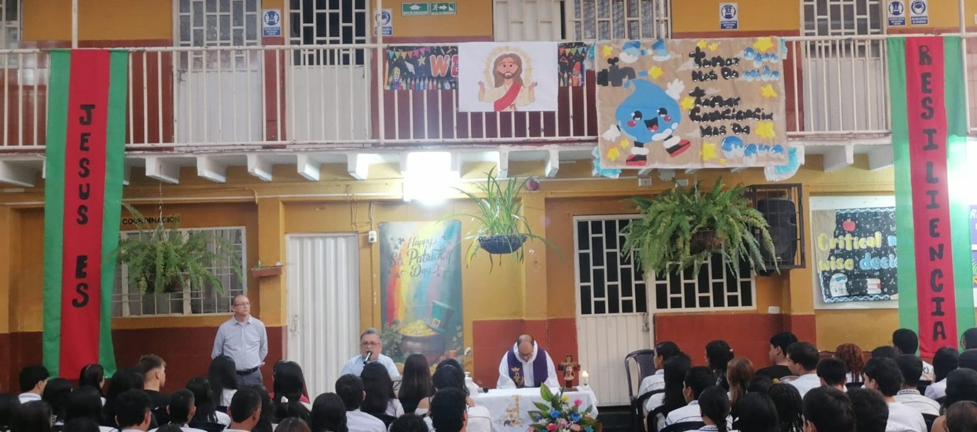 CELEBRACIÓN EUCARÍSTICA  OFRECIMIENTO AÑO LECTIVO 2025