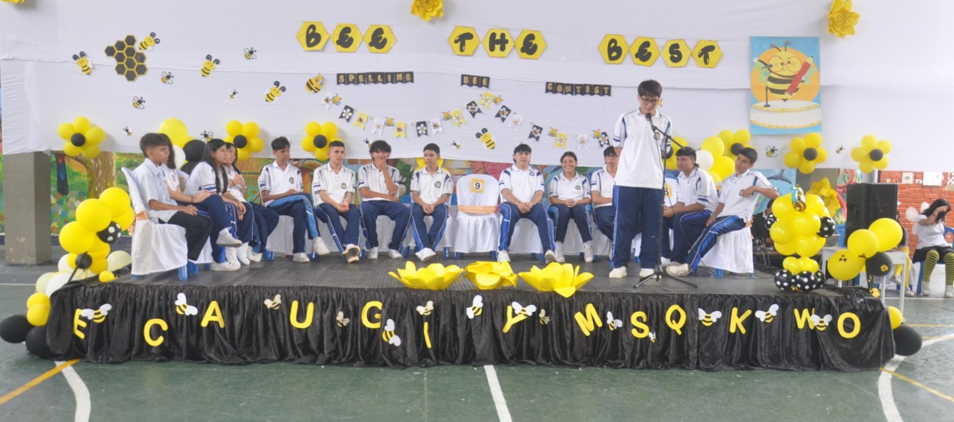 BEE THE BEST