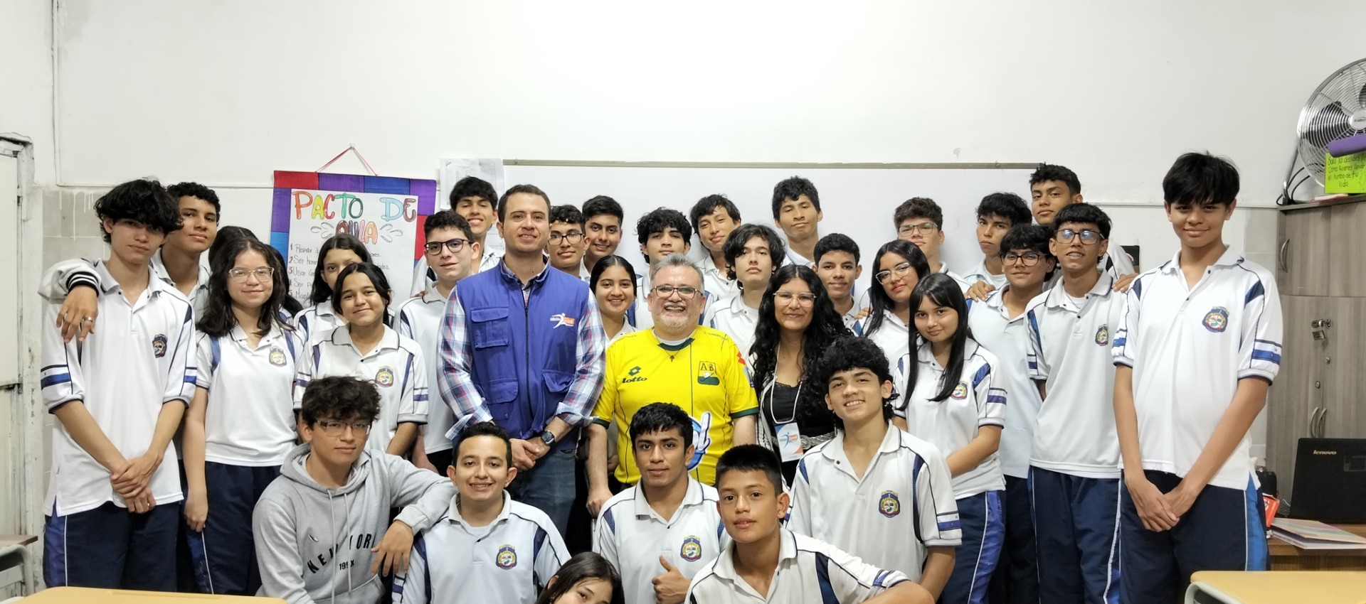FORJANDO PROYECTOS DE VIDA EN EL COLEGIO GONZALO JIMÉNEZ NAVAS