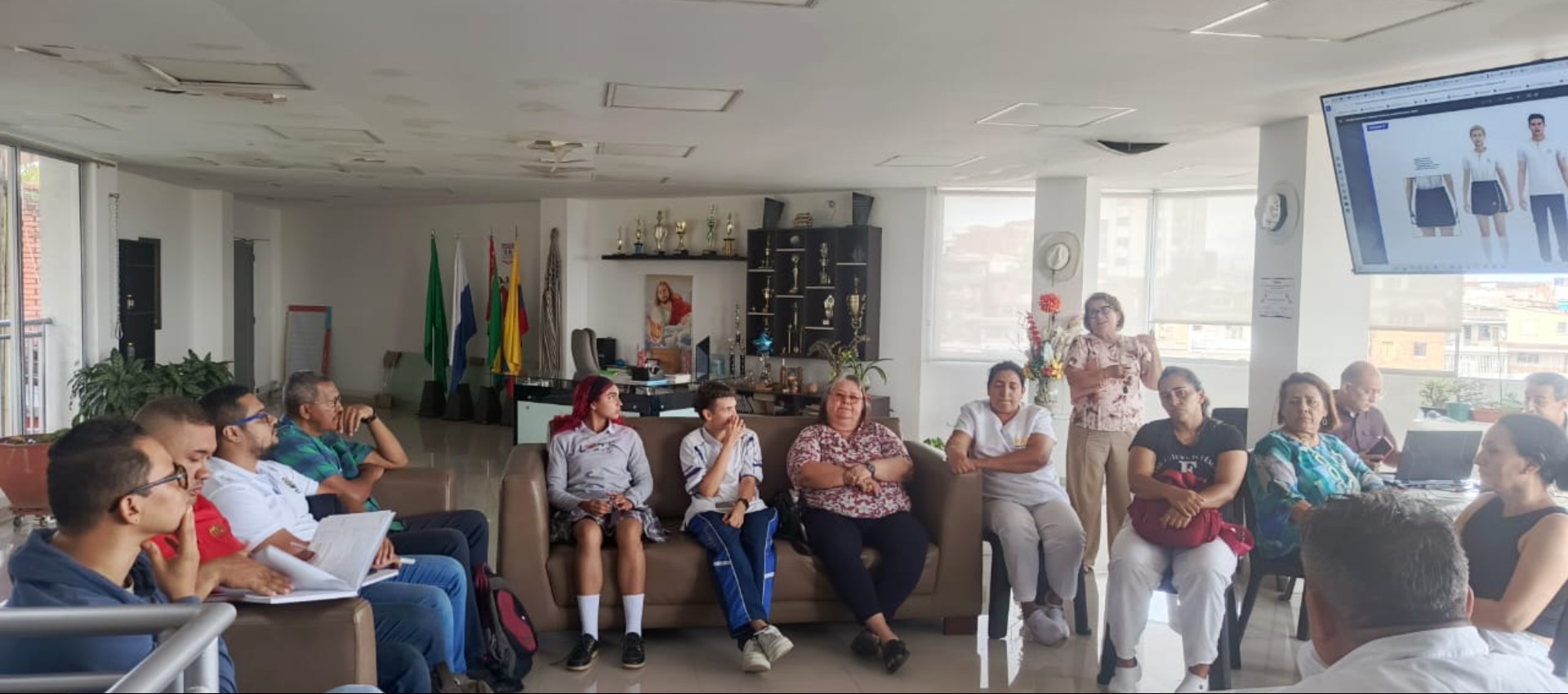 Jornada de trabajo colaborativo: Fortaleciendo la gestión y el bienestar institucional.