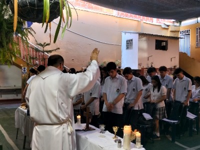 EUCARISTÍA DE OFRECIMIENTO:  La Promoción 2025 en las Pruebas Saber 11