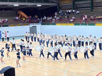 ¡Nuestra Banda Marcial Musical Brilla con Galardón en el VIII Festival 