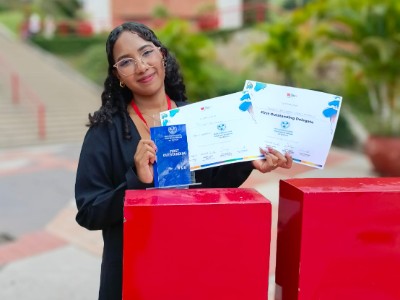 Delegación del Colegio Gonzalo Jiménez Navas Brilla en el NCS MUN 2025  New Cambridge School