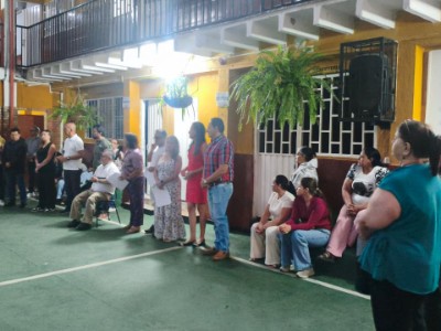 Unidos por el Éxito: Crónica de Nuestra Primera Alianza en Familia